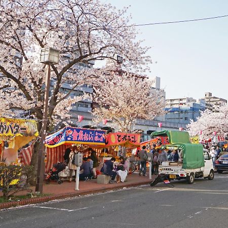 横浜ザ・アパートメント يوكوهامَ المظهر الخارجي الصورة
